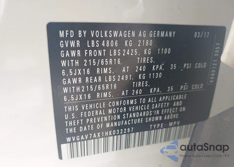 2017 Volkswagen Tiguan 2.0T/2.0T S из США, поврежденный, VIN WVGAV7AX1HK032297